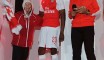 La présentation du nouveau kit d'Arsenal pour la saison 2015/2016