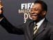 Pelé appelle à renoncer au racisme